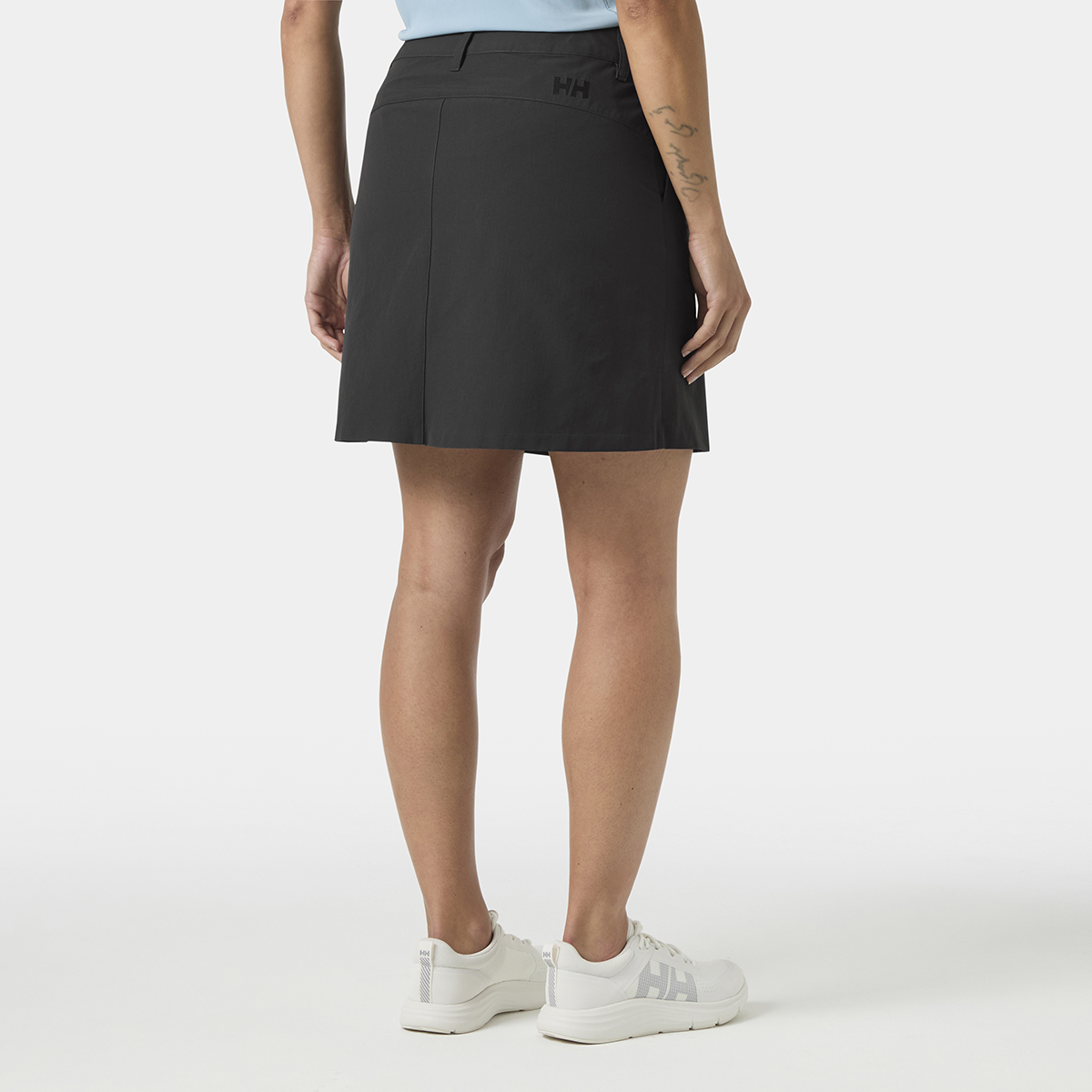 Helly Hansen Crew Skort 2.0 Ebony - Image 3
